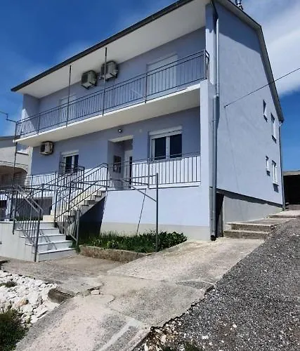 Gabrijel Apartament Novi Vinodolski