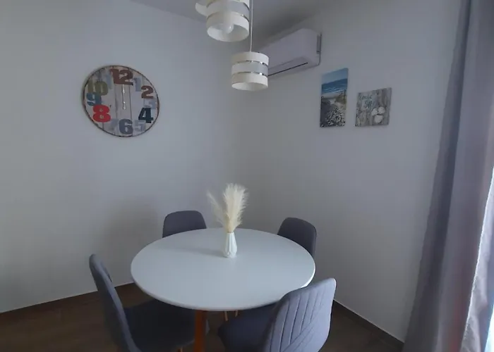 Gabrijel Apartament *