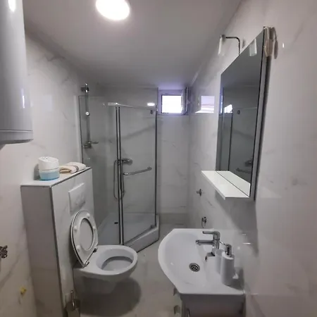 Gabrijel Apartment *