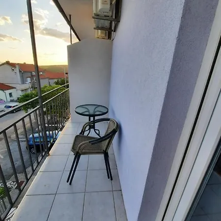 Apartment Gabrijel *