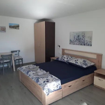 Gabrijel アパート