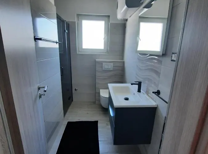 Gabrijel * ノヴィ・ヴィノドロスキー